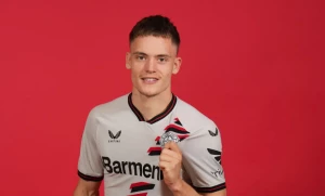 ფლორიან ვირცი ბუნდესლიგის 2023/2024 წლების სეზონის საუკეთესო ფეხბურთელია