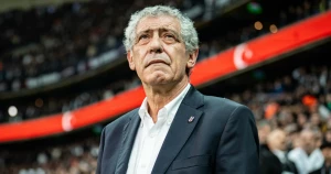 აზერბაიჯანის ნაკრებს ფერნანდუ სანტუში ჩაიბარებს