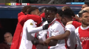 რაიან გრავენბერხის ულამაზესი გასროლა კამბურთან