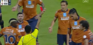 სმოლინგის საშინელი დებიუტი არაბეთში - ინგლისელმა საკუთარ კარში გაიტანა, შემდეგ კი გააძევეს