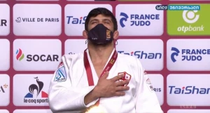 ლაშა შავდათუაშვილმა პარიზში საქართველოს ჰიმნი ააჟღერა