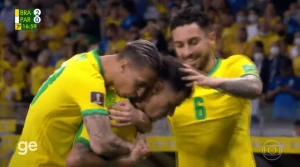 კოუტინიოს ბრწყინვალე გასროლა პარაგვაისთან