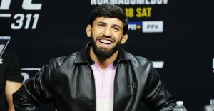 ცარუკიანი თოფურიას და ოლივეირას ბრძოლას დააზღვევს