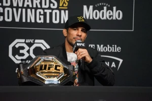 "მერაბს დიდ პატივს ვცემ, მაგრამ წონის შეცვლას არ ვაპირებ" - ალექს პანტოჟა