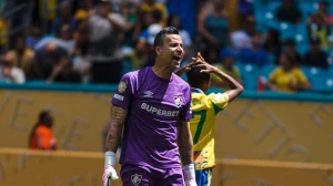 ფლუმინენსეს მეკარემ ბუფონის რეკორდი გააუმჯობესა