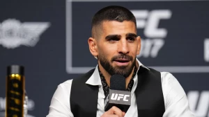 "მე მსოფლიოში საუკეთესო მებრძოლი ვარ" - ილია თოფურია