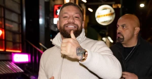 კონორ მაკგრეგორი: "გილოცავ ჩემი ძველი ტიტულების მოგებას, ილია"