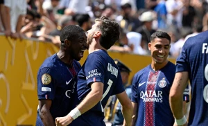 კვარა კვლავ ათეულშია - ოქროს ბურთის მოგების მთავარი ფავორიტები Goal.com-ის ვერსიით