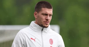 ლუკა იოვიჩის ტრანსფერზე რეალ ოვიედო და კრუზ აზული მუშაობენ