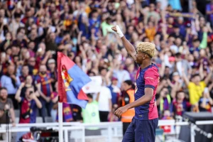 ლინეკერი: ,,მარადონასა და მესის შემდეგ იამალია''