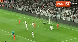 შახტარმა ბეშიქთაშს გოლი ზედიზედ 51 პასის შემდეგ გაუტანა