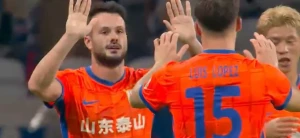 ვაკოს დუბლი | ყაზაიშვილის მე-20 და 21-ე გოლი ჩინეთის ჩემპიონატში