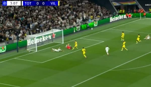 ვილიარეალის მეკარის უცნაური ავტოგოლი ტოტენჰემთან მატჩში