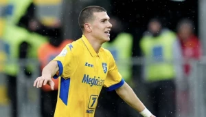 "მას რაღაც განსაკუთრებული აქვს, რის გამოც ბევრ გუნდს აინტერესებს" - კალიარის დირექტორი კვერნაძეზე