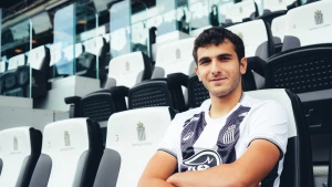 კიდევ ერთი ქართველი ბელგიაში | უოტფორდმა ნიკოლოზ ჩიქოვანი გაანათხოვრა