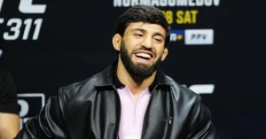 არმან ცარუკიანი: "ჩემი ბრძოლისას დედაჩემი სახლში დარჩება - MMA კაცების სპორტია"