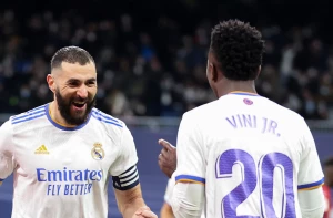 ბენზემა: ,,ვინისიუსი ფანტასტიკური ფეხბურთელია, აქ მის დასახმარებლად ვარ''