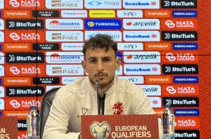 ანზორ მექვაბიშვილი: "საკუთარი ძალების რწმენით მიზნის მიღწევა შესაძლებელია"