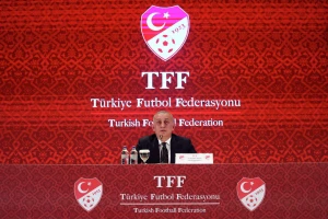 სკანდალი თურქულ ფეხბურთში - მსაჯების 65% ფსონების უკანონო განთავსებაში დაადანაშაულეს