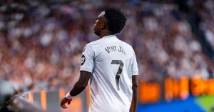 ვინისიუსმა მადრიდისტებს ბოდიში მოუხადა