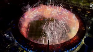 საოცარი ატმოსფერო რასინგისა და ფლამენგოს მატჩში