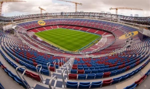 გენერალური რეპეტიცია ოფიციალურ დაბრუნებამდე: კამპ ნოუზე ღია ვარჯიში შედგება