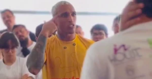 ჩარლზ ოლივეირა: "ილიასთან სულელი ვიყავი"