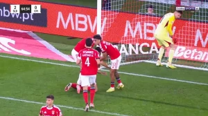 ტომას არაუხოს უცნაური ავტოგოლი კასა პიასთან