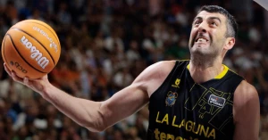 ტენერიფე ვალენსიასთან დამარცხდა | გიორგი შერმადინმა 23 წუთი ითამაშა