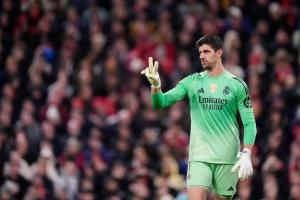 ტიბო კურტუამ მსოფლიოს 3 საუკეთესო მეკარე დაასახელა