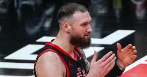 "ბედნიერი ვარ ჩემი კარიერის განვითარებით" - მამუკელაშვილმა 23 ქულა ჩააგდო