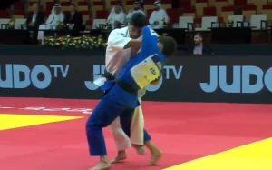 მოგება იპონით | გიორგი სარდალაშვილი აბუ დაბის გრანდ სლემის 1/4-ფინალშია