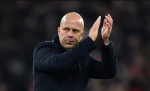 ვინ შეცვლის არნე სლოტს? - ბრიტანელებმა ტოპ 5 კანდიდატი დაასახელეს