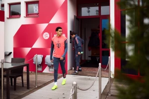 დაბრუნება უმძიმესი ტრავმის შემდეგ - ჯამალ მუსიალამ ვარჯიში განაახლა