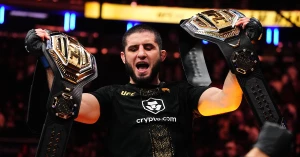 ისლამ მახაჩევმა იანვარში ტიტულის დაცვაზე უარი თქვა