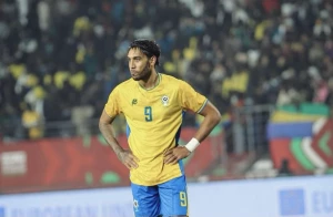 გაბონმა საფეხბურთო ნაკრები გააუქმა ობამეიანგს კი თამაში აუკრძალა