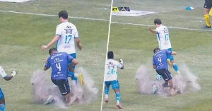 მექსიკის სტადიონის მინდვრის საფარი ძალიან ცუდ მდგომარეობაში გამოიყურებოდა | VIDEO