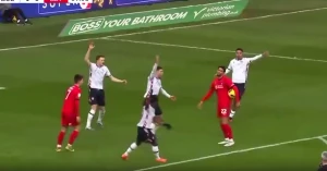 მომენტი, როცა ვერავის გადაარწმუნებ, რომ ხელი არ იყო