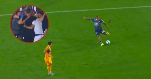 კენედის ულამაზესი გოლი ტიგრესის კარში