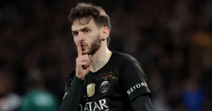 ხვიჩა კვარაცხელია ჩემპიონთა ლიგის საუკეთესო თერთმეტეულში მოხვდა