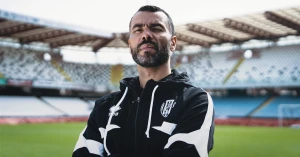 ოფიციალურად: ეშლი კოული ჩეზენას მთავარ მწვრთნელად დაინიშნა