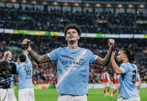 მანჩესტერ სიტი ინგლისის ლიგის თასის გამარჯვებულია