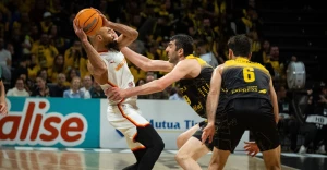 შერმადინი საუკეთესო იყო | ტენერიფე ჩემპიონთა ლიგის ოთხთა ფინალშია