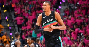 ვემბანიამას ბენეფისი - სან ანტონიომ პორტლენდი დაამარცხა