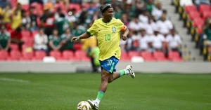 რონალდინიო: "ხალხი YouTube-ზე დღემდე უყურებს ჩემს მომენტებს"