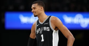 100-დან 100 ხმა | ვიქტორ ვემბანიამა წლის საუკეთესო დაცვითი მოთამაშეა