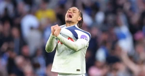 ტოტენჰემი ფსიქოლოგს ეძებს