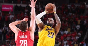 ლეიკერსმა ჰიუსტონს ზედიზედ მესამედ მოუგო